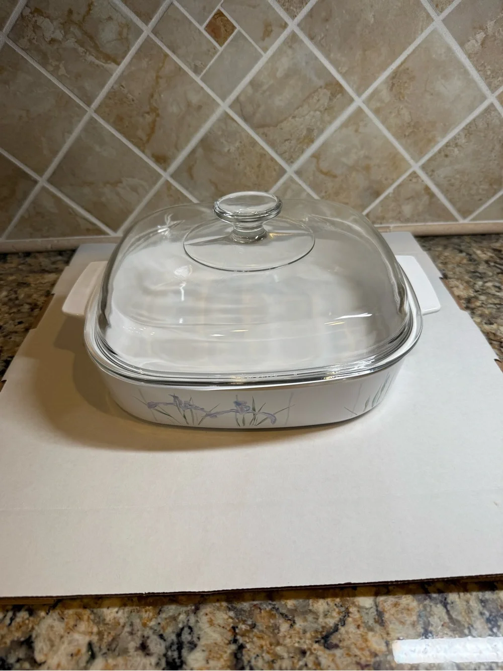 CorningWare Shadow Iris 2.5L A-10-B Casserole with Pyrex A-12-C Lid